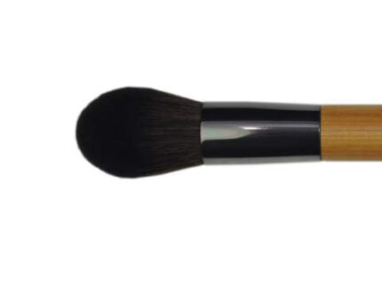 VEGAN 12 MAKEUP ČETKICA ZA HAJLAJTER I RUMENILO