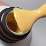 BLUESKY TRAJNI LAK YELLOW SUNLIT 15ML - Image 2
